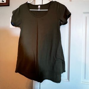 Lularoe xxs classic tee